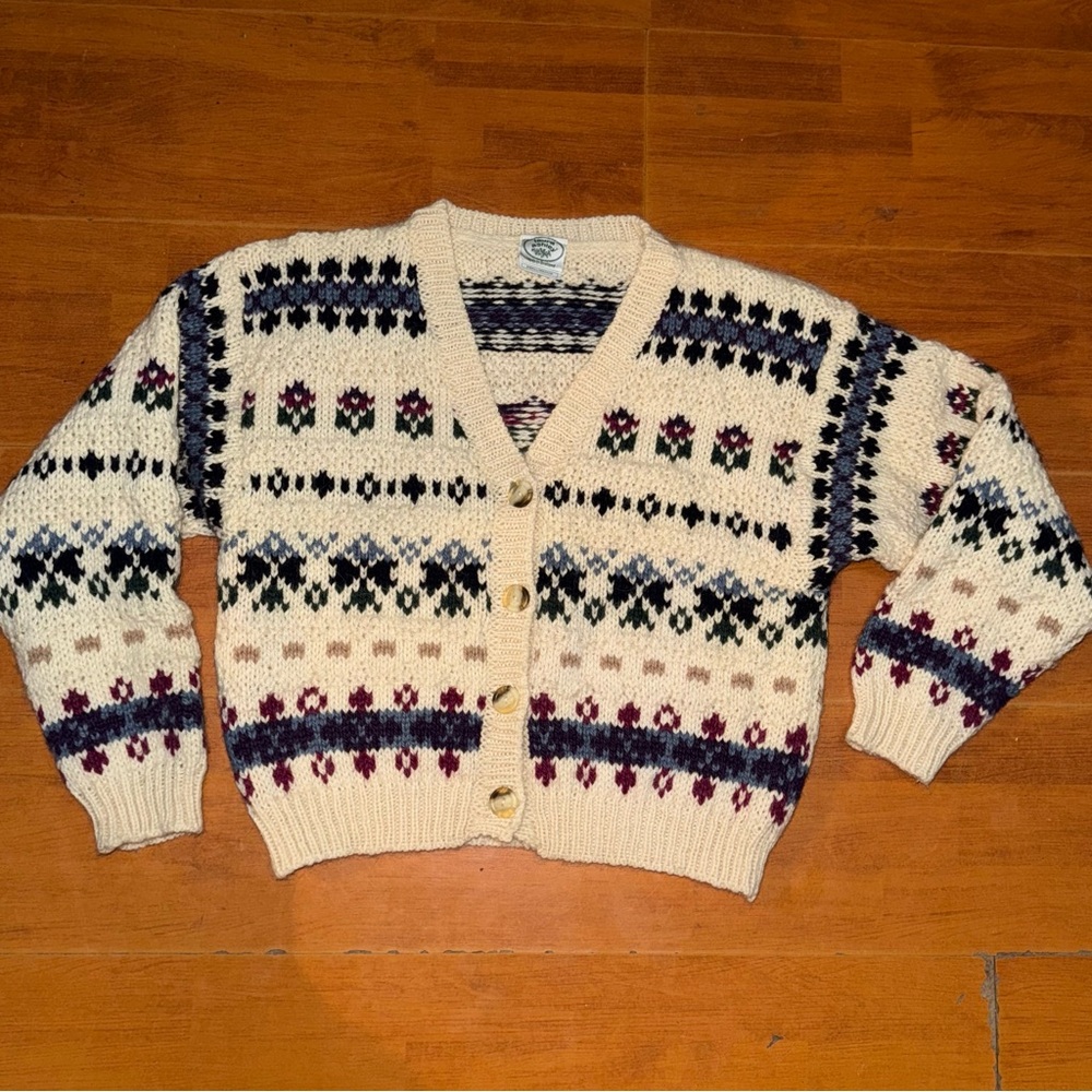 VINTAGE Laura Ashley 100% Wool fairy isle cardigan grandmacore